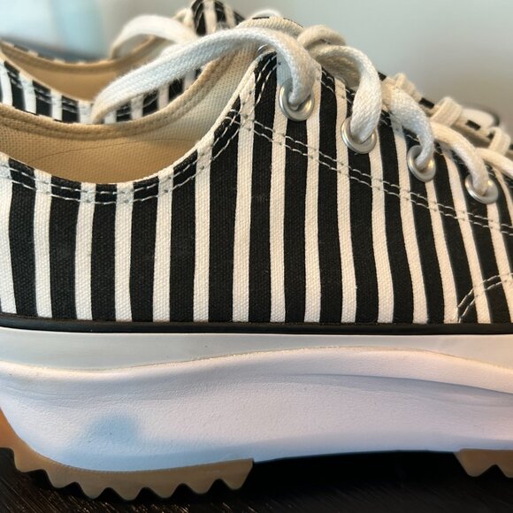 Womens Converse Run Star Hike Platform Sneakers - Picture 6 of 6